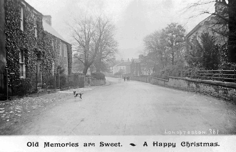 Hoyle Hill c1906.jpg - Main Street - Hoyle Hill around 1906.